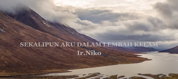 Sekalipun Aku Dalam Lembah Kelam by Niko Njotorahardjo